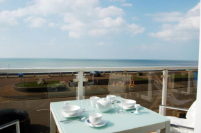Sunset Bay Beach House in Tywyn